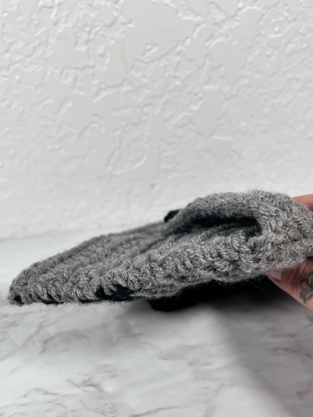 Gray & Black Crochet Wristlet - Picture 3 of 8